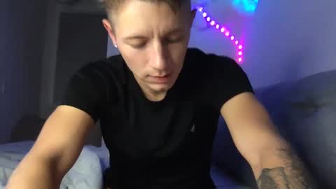 RoastingCorn online show from January 5, 11:48 am