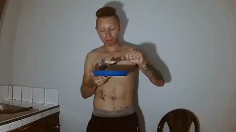 RoastingCorn online show from September 18, 2:30 pm