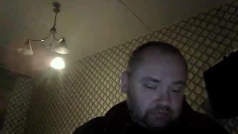 rob18997 online show from December 23, 1:03 am