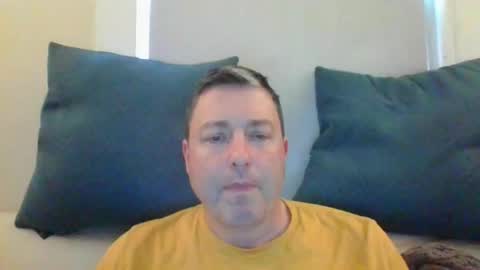 rob_bower_guy online show from March 5, 9:17 pm
