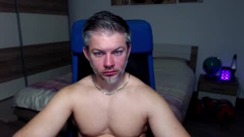 robbyshawz online show from December 21, 6:09 am