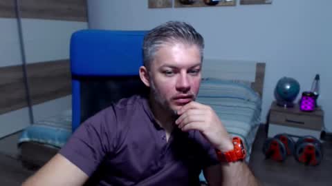 robbyshawz online show from September 18, 8:49 am