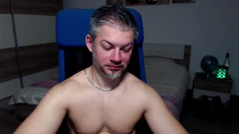 robbyshawz online show from March 10, 6:27 am