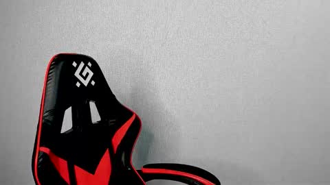 robert10211 online show from December 2, 6:33 pm