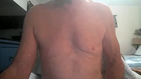 Snapshot of robert45556 chatting on September 26, 10:07 pm robert online show from September 26, 10:07 pm