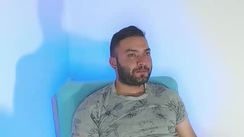 Stiven - online show from November 12, 4:51 am