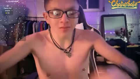 Robert Cici Jr. online show from October 18, 12:04 am