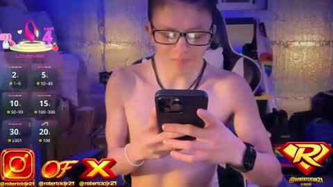 Robert Cici Jr. online show from April 14, 12:55 am