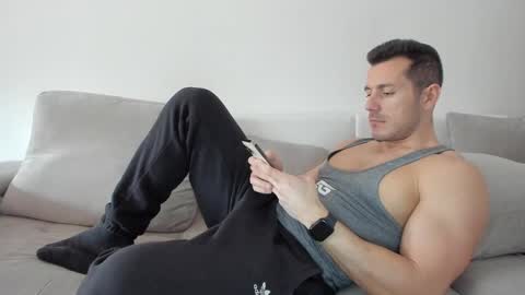 roberto4ever online show from February 28, 1:14 pm