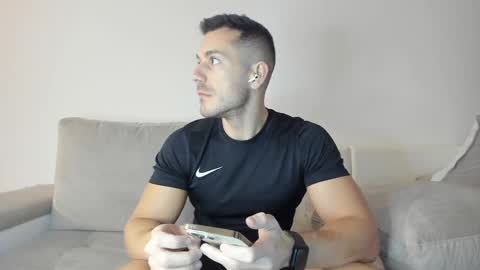 roberto4ever online show from February 18, 5:31 am