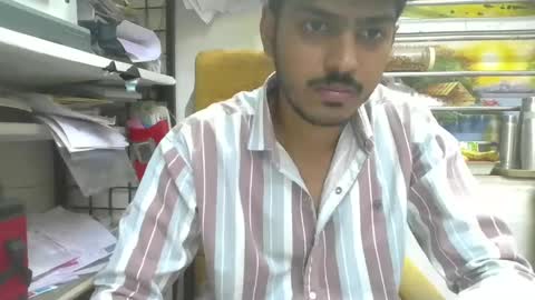 Snapshot of robertsalia220 chatting on March 8, 12:50 pm Robertsalia online show from March 8, 12:50 pm