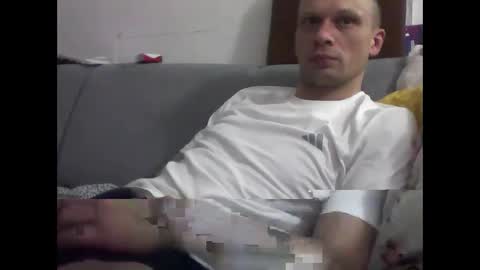 Zenek online show from January 9, 11:45 pm