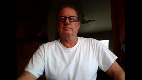 robo0000 online show from November 3, 9:27 pm