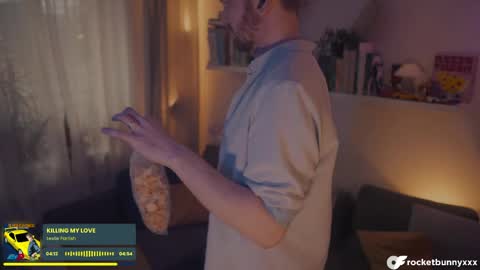 Rocket Bunny online show from April 7, 5:02 pm