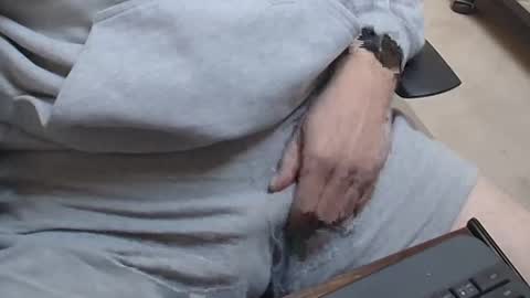 Snapshot of rockhardff chatting on December 13, 1:55 pm rockhardff online show from December 13, 1:55 pm