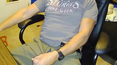 Snapshot of rockjohnny333017 chatting on October 29, 7:28 pm rockjohnny333017 online show from October 29, 7:28 pm