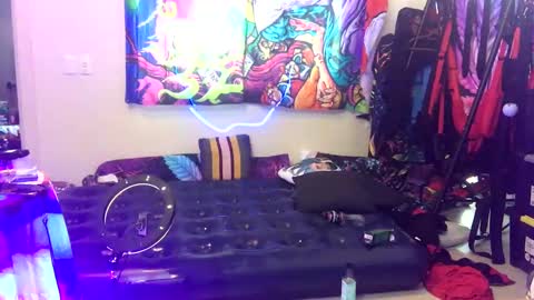 rod77knee online show from December 26, 3:38 am