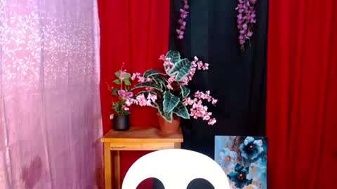 roianboyyy online show from August 8, 9:27 am