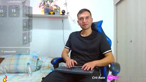 Snapshot of rolos_hot32 chatting on October 24, 9:16 pm rolos_hot32 online show from October 24, 9:16 pm