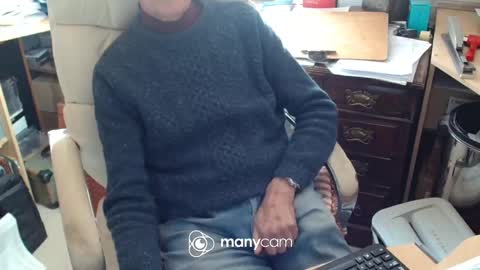 Snapshot of rolydawe chatting on February 6, 12:26 pm rolydawe online show from February 6, 12:26 pm