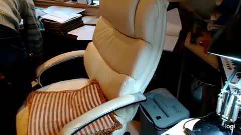 Snapshot of rolydawe chatting on September 17, 9:10 am rolydawe online show from September 17, 9:10 am