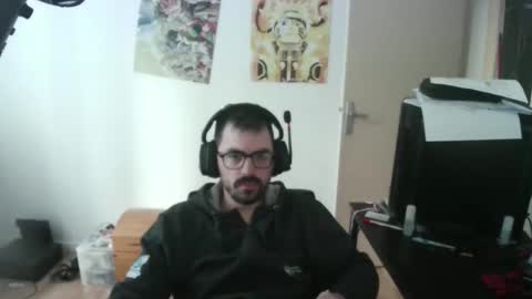 romainb72 online show from April 6, 7:09 am