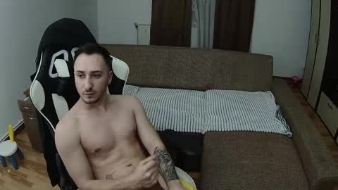 ionut online show from February 10, 10:51 pm