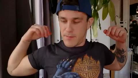 RossCollab online show from February 28, 10:31 pm