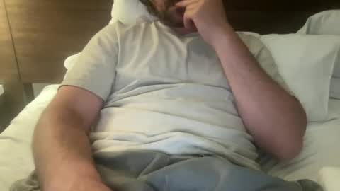 roythegil online show from June 25, 2:47 am
