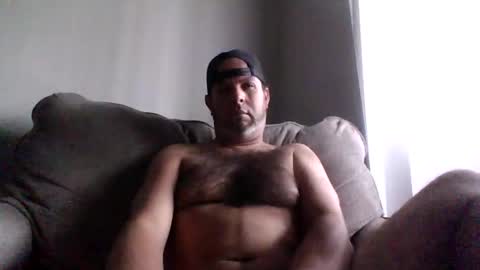 rubbingoneout714 online show from December 7, 4:03 pm