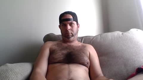 rubbingoneout714 online show from January 18, 2:55 pm