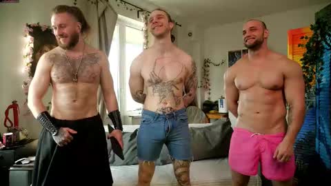 Paul online show from March 11, 7:26 am