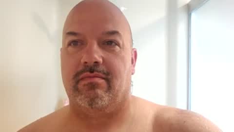 russr30001 online show from June 16, 1:52 am