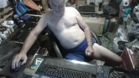 Russtenail21 online show from September 15, 7:04 pm