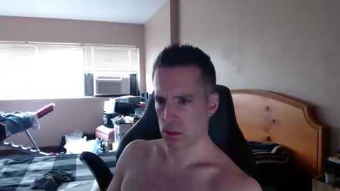 rustic_cuse_777 online show from April 4, 7:22 pm