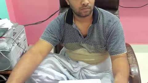 rwb17 online show from November 18, 3:49 pm