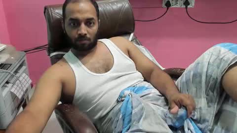 rwb17 online show from November 6, 7:44 am