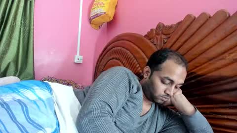 rwb17 online show from February 3, 4:12 pm