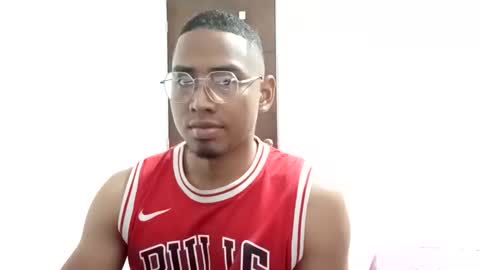 ryan collyns2 online show from January 8, 1:33 am