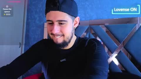 R Y A N online show from November 6, 11:57 am