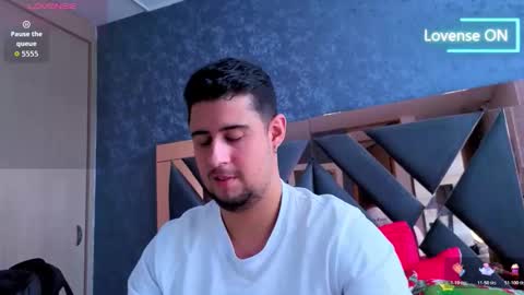 R Y A N online show from November 22, 3:22 pm