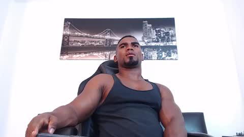 Instagram  Ryandwrn online show from February 21, 3:40 am