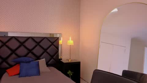 Ryo online show from October 13, 8:15 pm