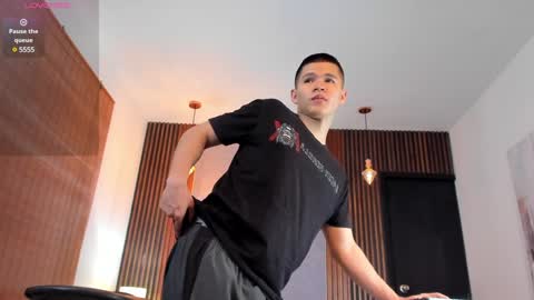 Ryo Kush online show from December 5, 12:11 pm