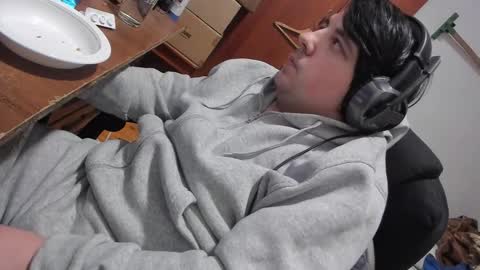 1141323  my Lord Mister Max   moms treasure online show from March 25, 10:58 pm