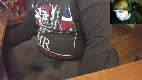 1141323  my Lord Mister Max   moms treasure online show from October 17, 11:53 pm