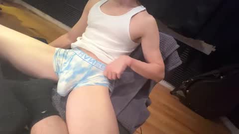 Snapshot of sackajizz chatting on March 12, 8:41 am Macocknballs online show from March 12, 8:41 am