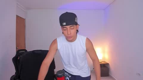 saenz_hotx online show from November 13, 8:24 pm