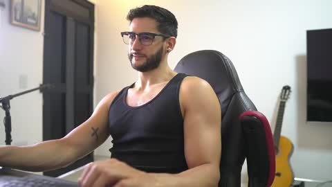 saimon  online show from April 11, 4:43 pm