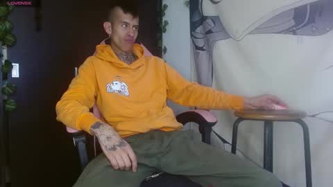 saint boy online show from September 29, 7:10 pm